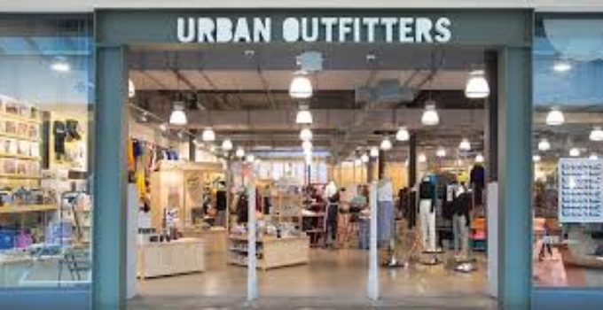 Sites Like Urban Outfitters | Alternatives